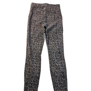 Spanx sz M jeggings stretch Snake print EUC pull on pants casual career slimming